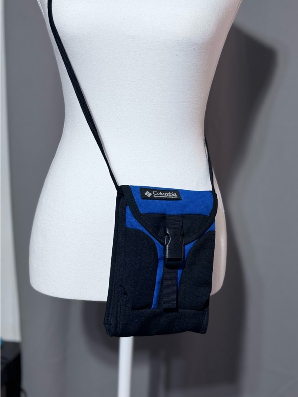 Columbia Blue and Black Strap Pouch Crossbody